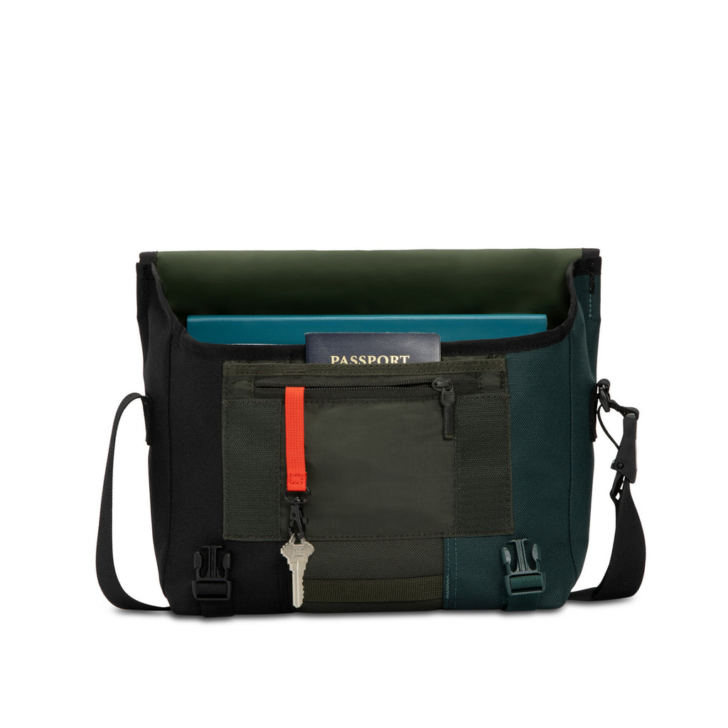 Classic Messenger Bag XS
