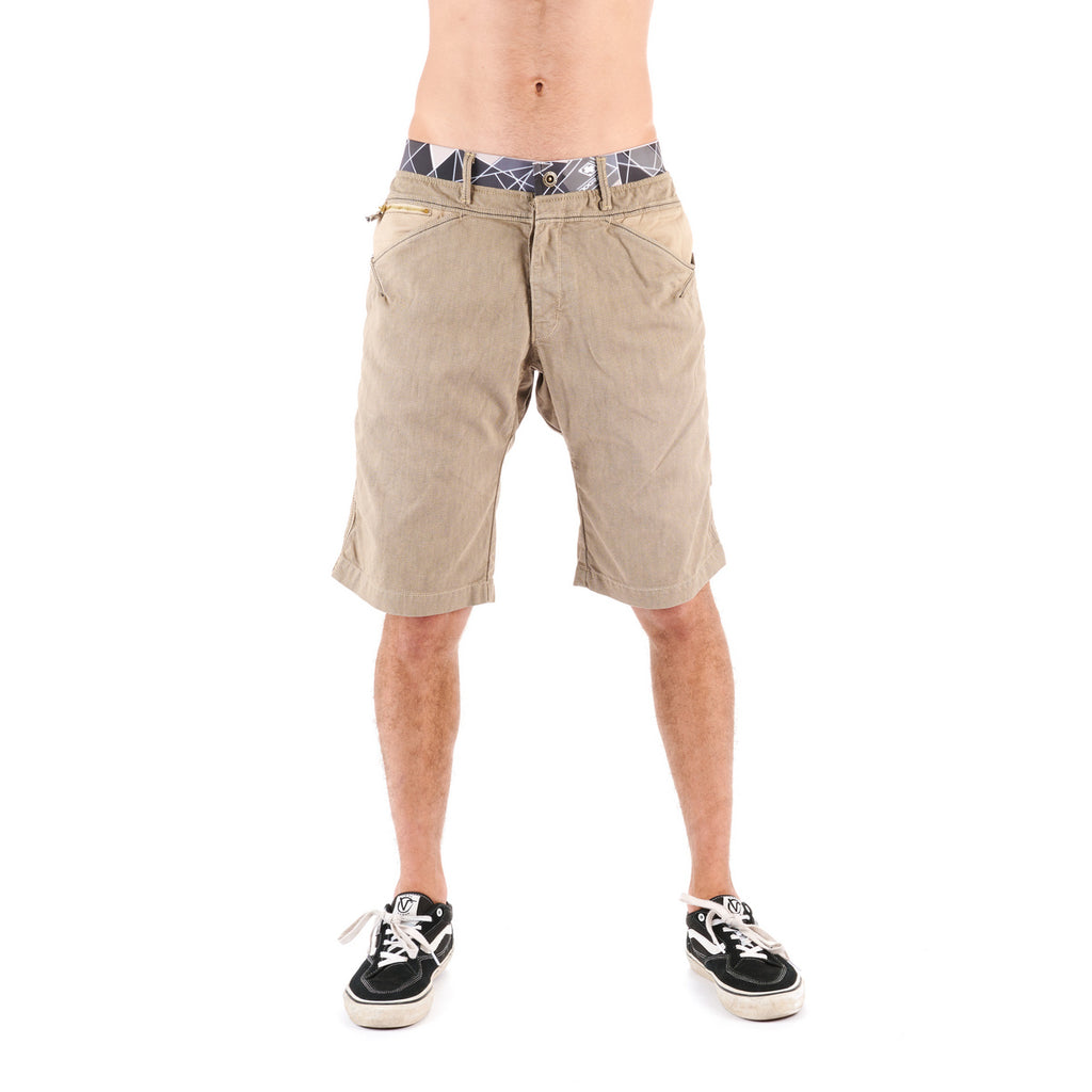 Yaniro Short M